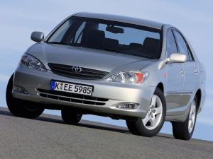 Toyota Camry 2001 года